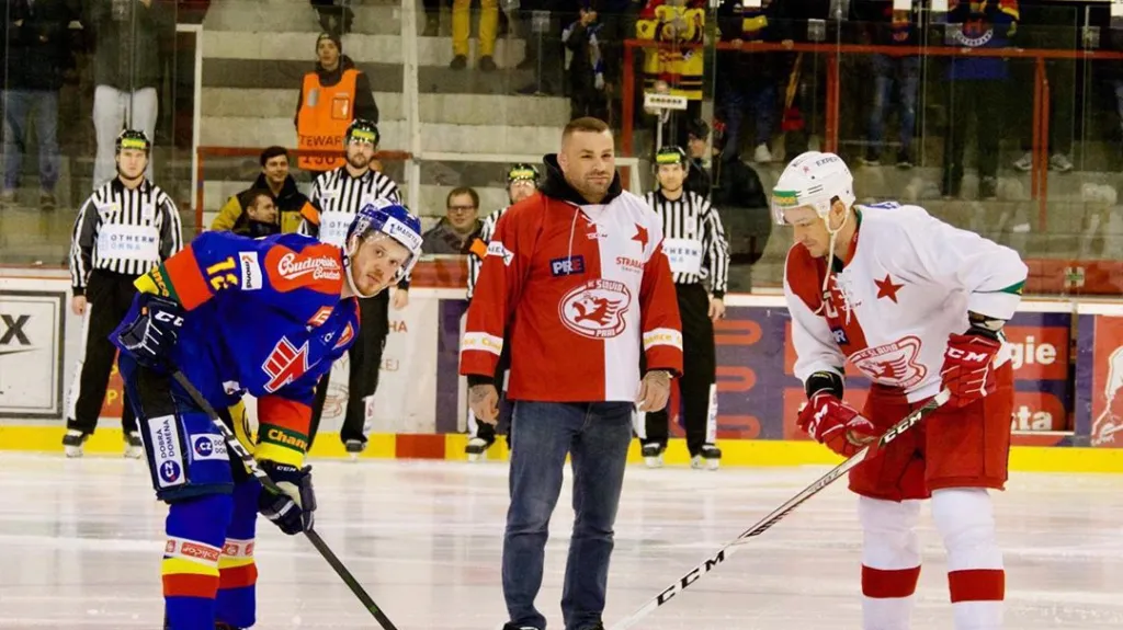 Čestné buly v utkání Slavia – Budějovice měl zápasník Karlos Vémola