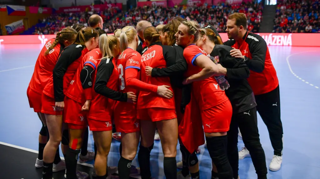 České házenkářky před utkáním na MS