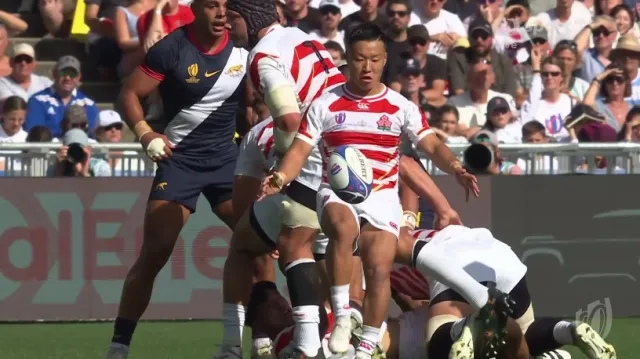 Japonsko – Argentina: Saito kopem přes hlavu překvapil argentinskou obranu