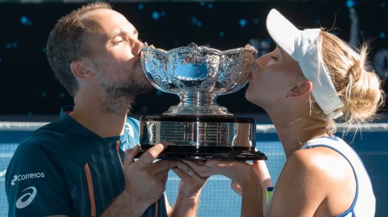 Bruno Soares a Jelena Vesninová