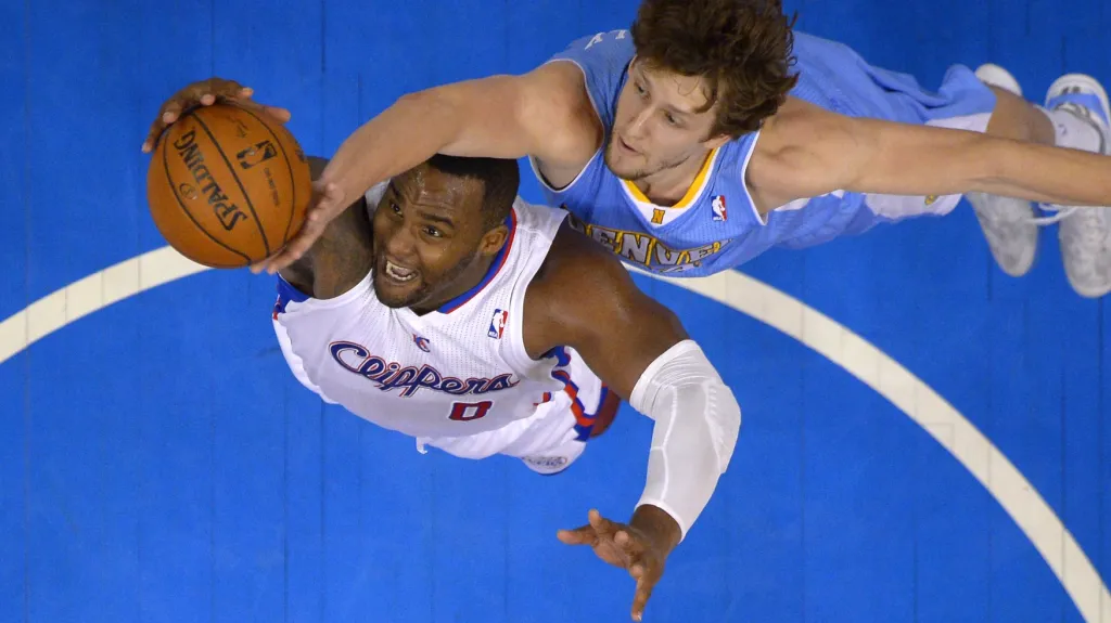 Jan Veselý v souboji s Glenem Davisem