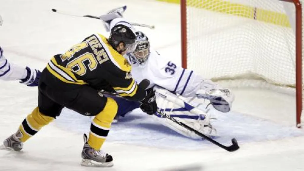 David Krejčí střílí gól