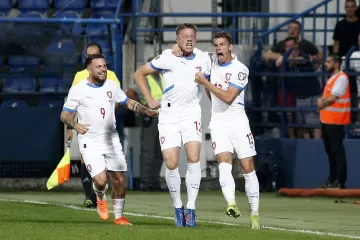 Lukáš Červ se raduje po gólu