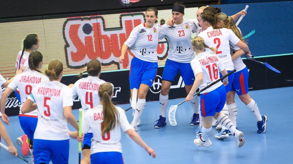 České florbalistky v semifinále MS proti Finsku
