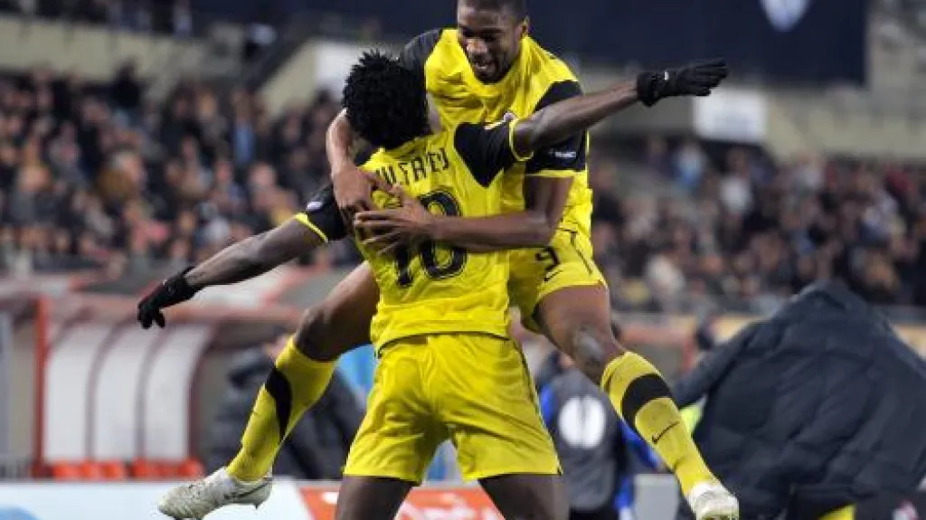 Bony Wilfried a Leonard Kweuke