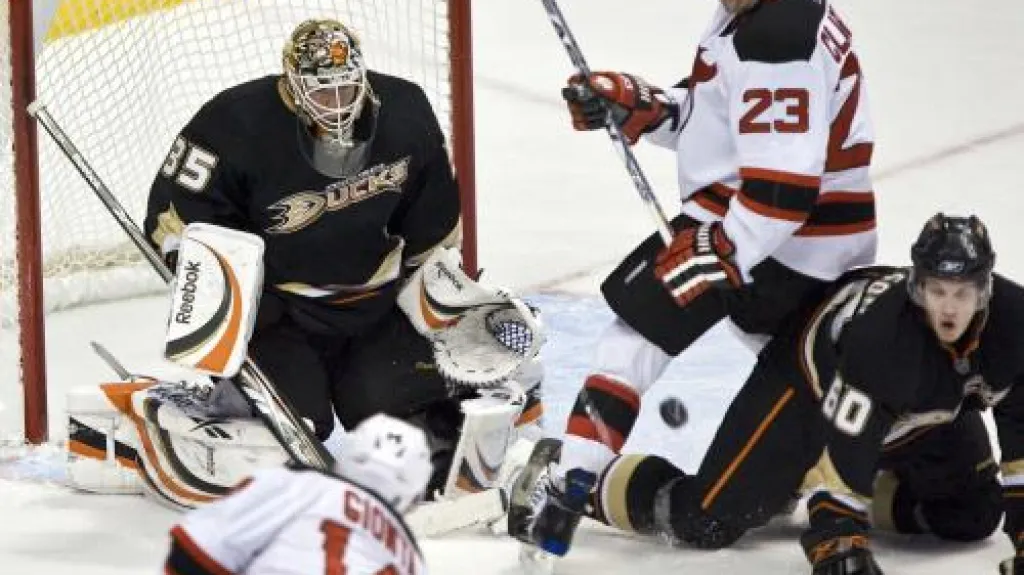 Anaheim - New Jersey