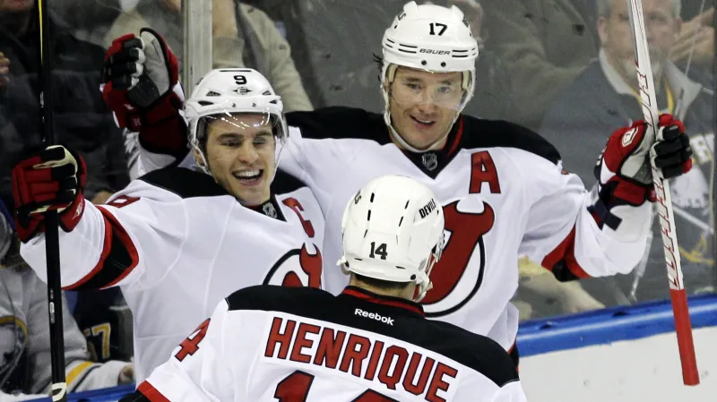 Ilja Kovalčuk se raduje z gólu