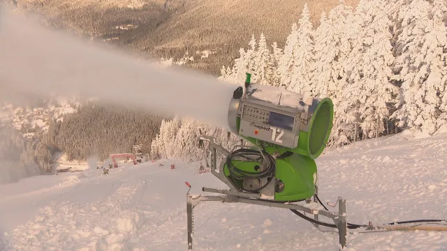 Ve Špindlerově Mlýně pokračují přípravy na Světový pohár