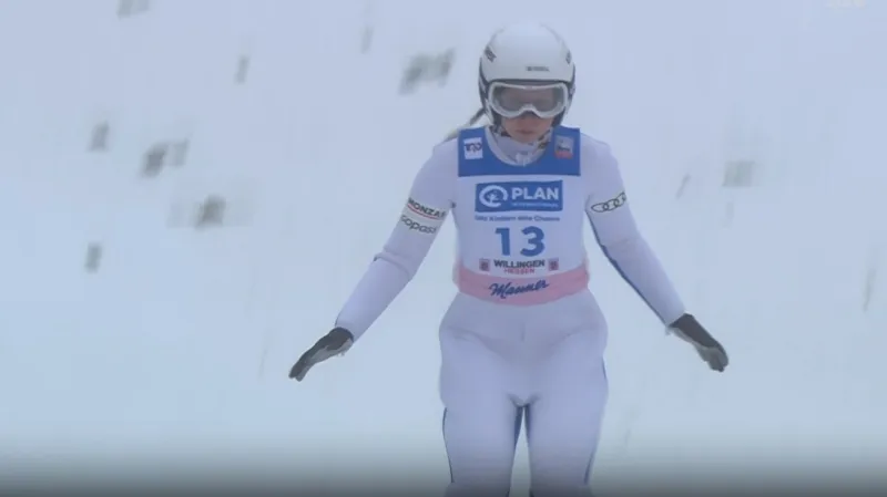 Skok Karolíny Indráčkové v 1. kole ve Willingenu