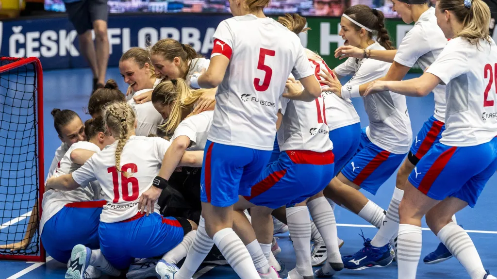 České florbalistky