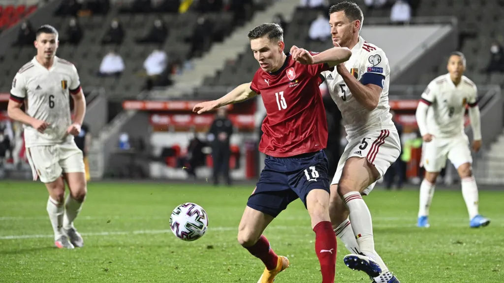 Lukáš Provod v utkání s Belgií