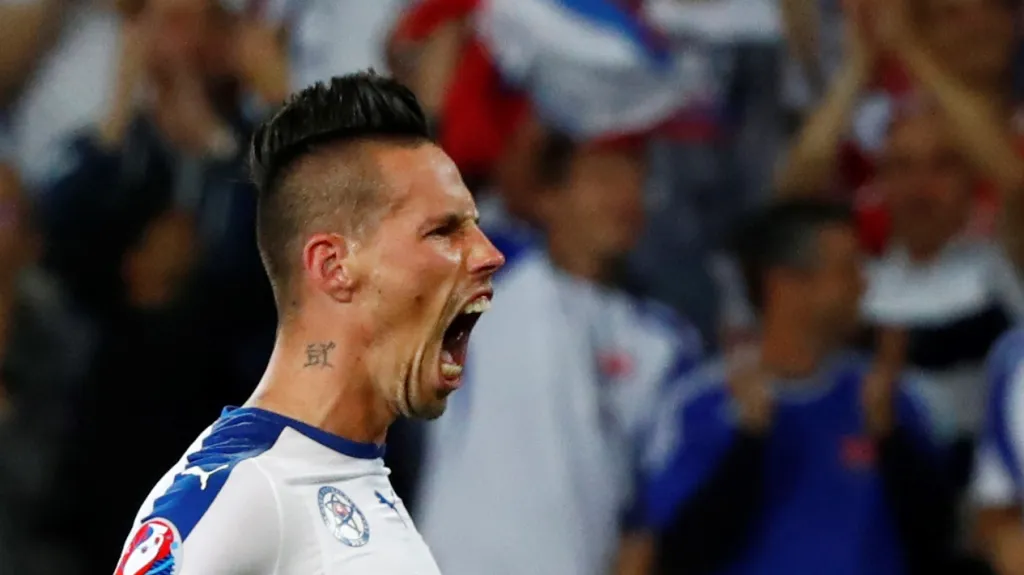 Marek Hamšík slaví gól proti Rusku