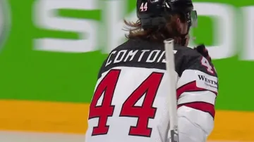 Gól v utkání Finsko – Kanada: Comtois - 1:1 (25. min.)