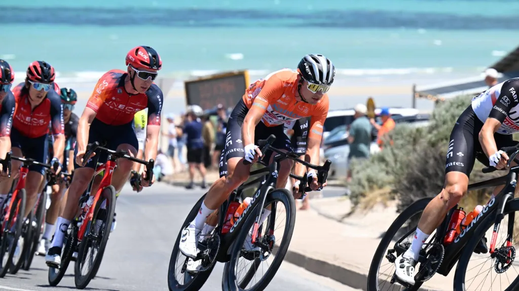 Australan Jay Vine uhájil vedení Tour Down Under
