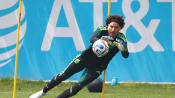 Ochoa se pošesté podívá na MS