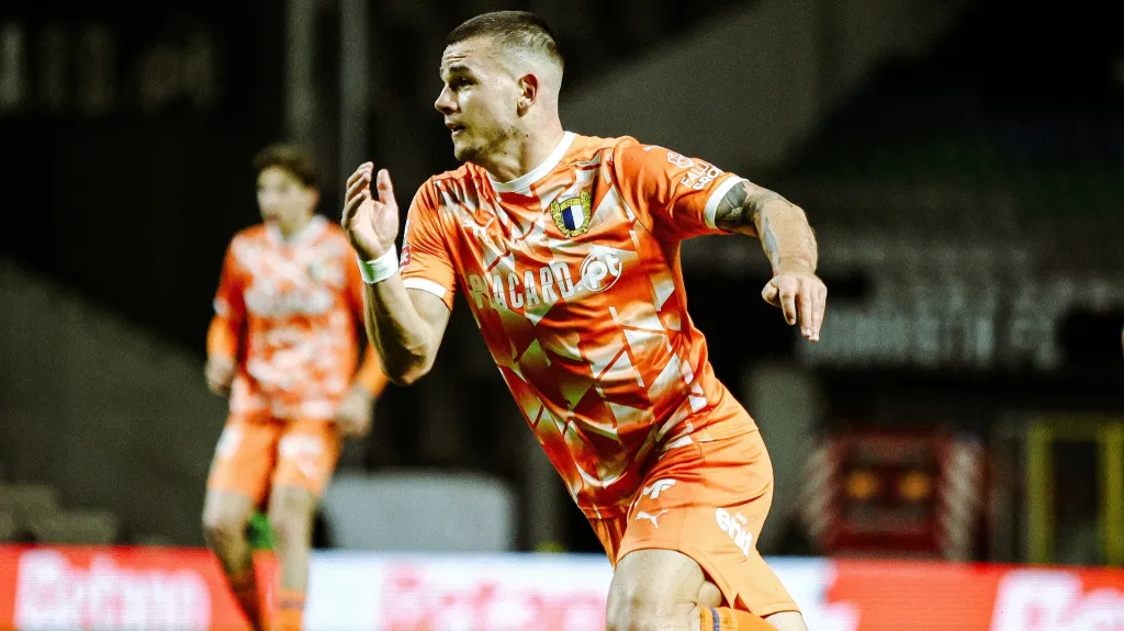 Václav Sejk v dresu Famalicaa