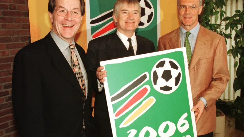 Organizátoři MS 2006 v Německu (vpravo Beckenbauer)
