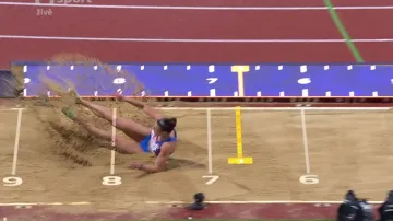 Zlatý skok Vuletové ve finále dálkařek