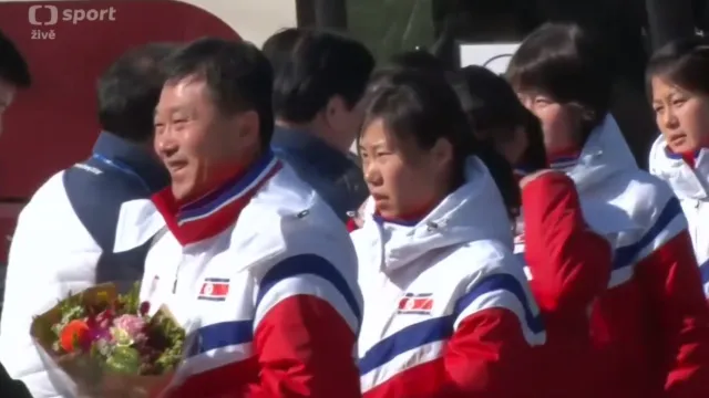 Hokejové reprezentantky KLDR dorazily do Jižní Koreji