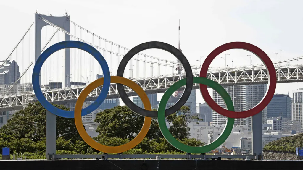 Olympijské kruhy v japonské metropoli