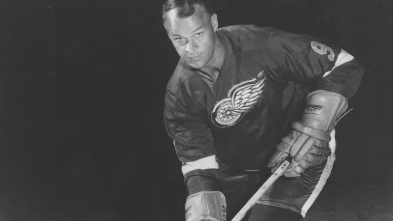 Gordie Howe v dresu Detroitu