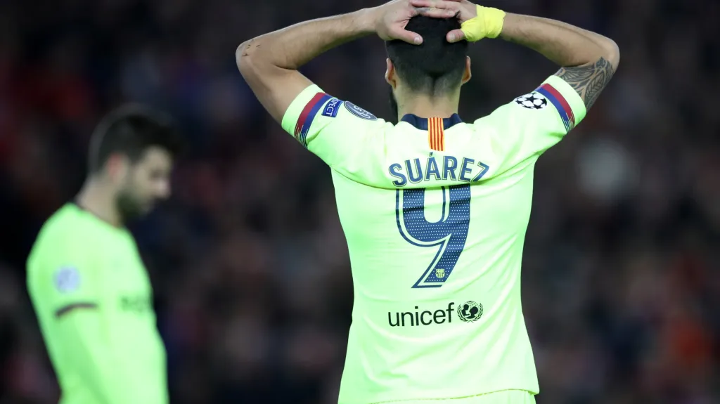 Zklamaný Luis Suárez z Barcelony 