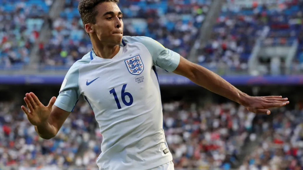 Slavící Dominic Calvert-Lewin