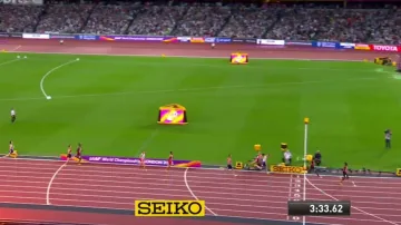 Finále mužů v běhu na 1500 metrů