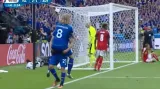 Gól v utkání Island - Rakousko: Traustason - 2:1 (90+4. min.)