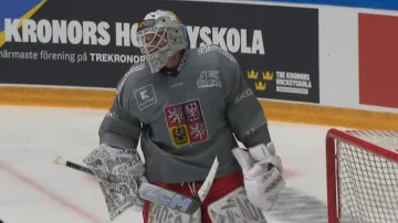 Proti Švédsku bude chytat Kořenář