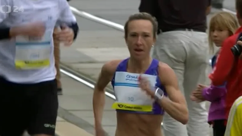 Vrabcová-Nývltová a Zemaník ovládli běh Běchovice - Praha