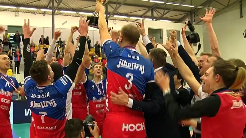 Jihostroj získal Český pohár