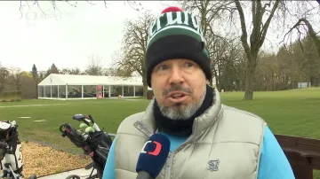 Fotbalové osobnosti přispějí na charitativním golfovém turnaji spolku ALSA