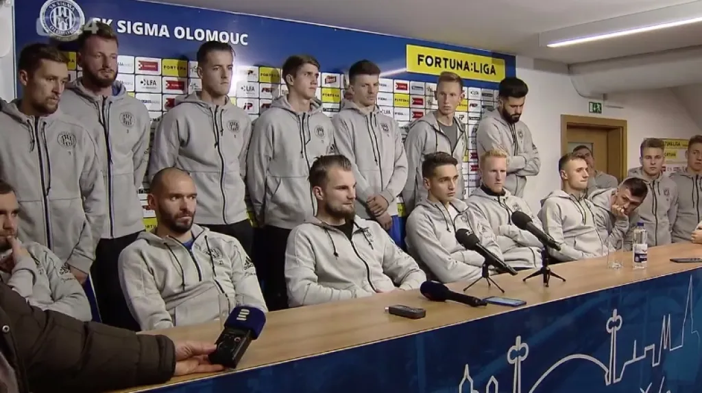 Hráči Olomouce se postavili za trenéra Látala