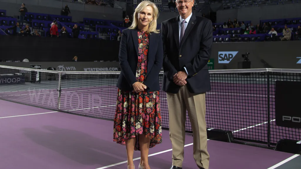 Steve Simon (vpravo)