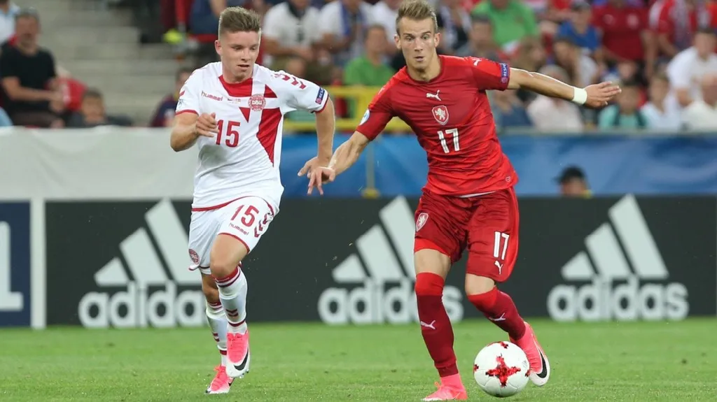 Václav Černý v utkání s Dánskem