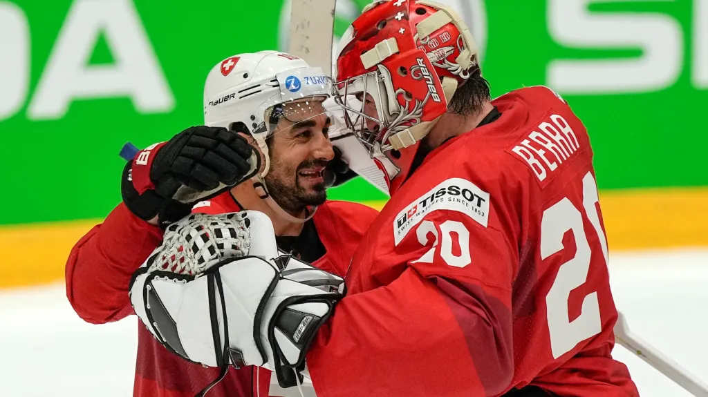 Andres Ambühl a Reto Berra