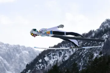 Slovinský skokan Domen Prevc