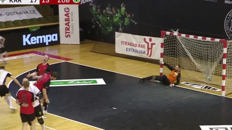 Karviná začala play-off se Zubřím vítězně