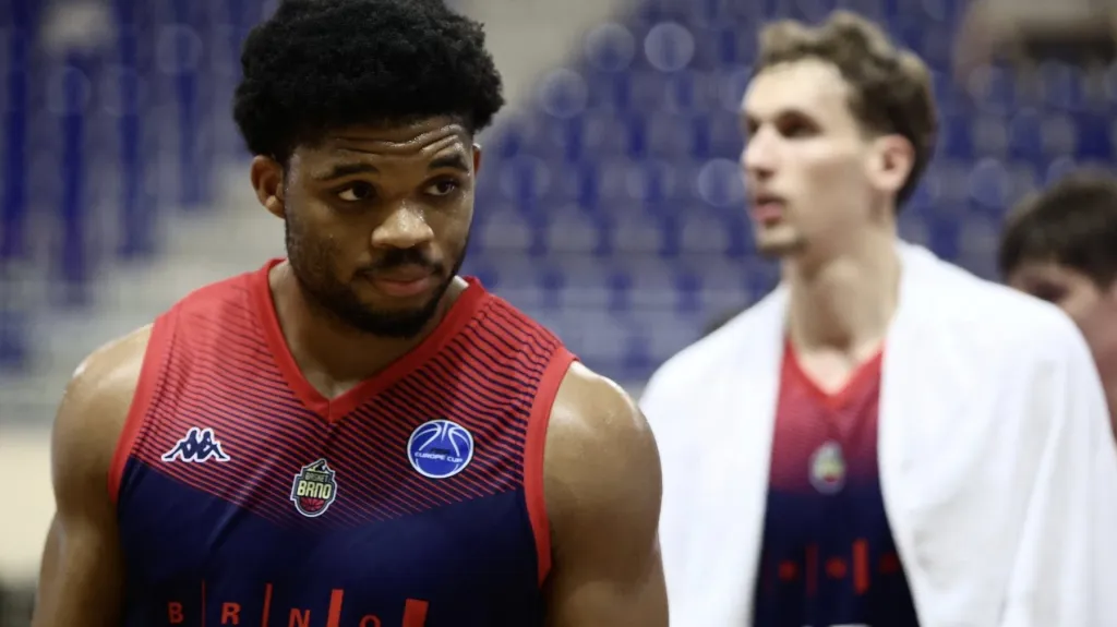 Brněnský basketbalista Kevin Kalu