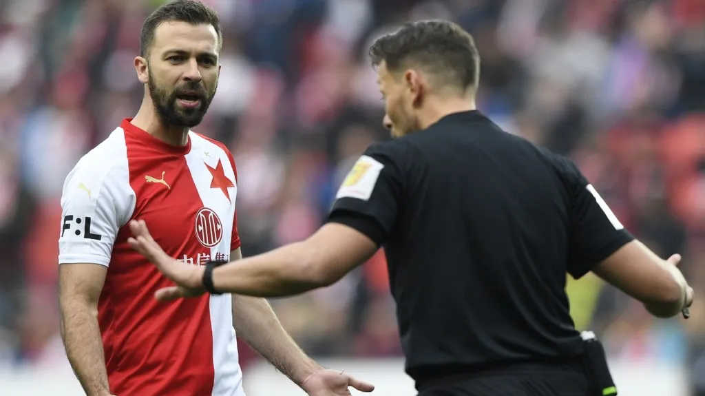 Slávista Josef Hušbauer se diví verdiktu rozhodčího