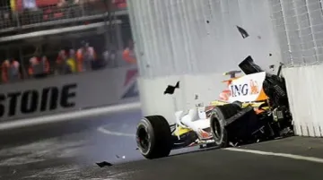 Havárie Nelsona Piqueta při závodech F1