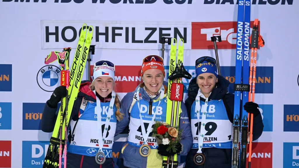 Markéta Davidová, Denise Herrmannová-Wicková a Julia Simonová