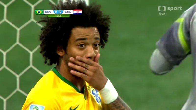Gól v utkání Brazílie - Chorvatsko: Marcelo vl. - 0:1 (11. min.)