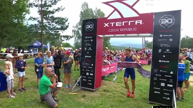 Závěr short tracku Xterra s ohlasem vítězného Kočaře