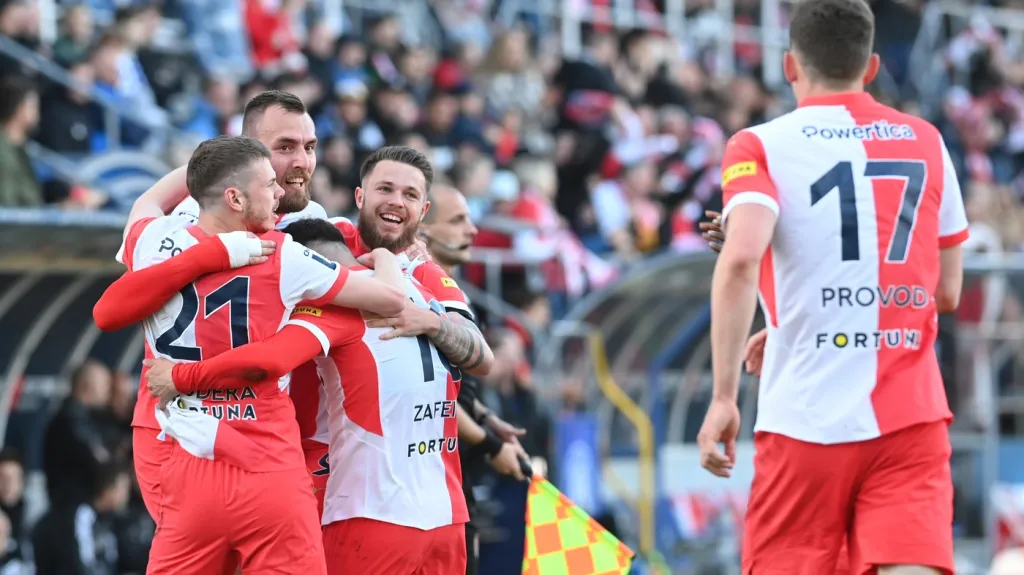 Slávisté se radují ze zisku titulu