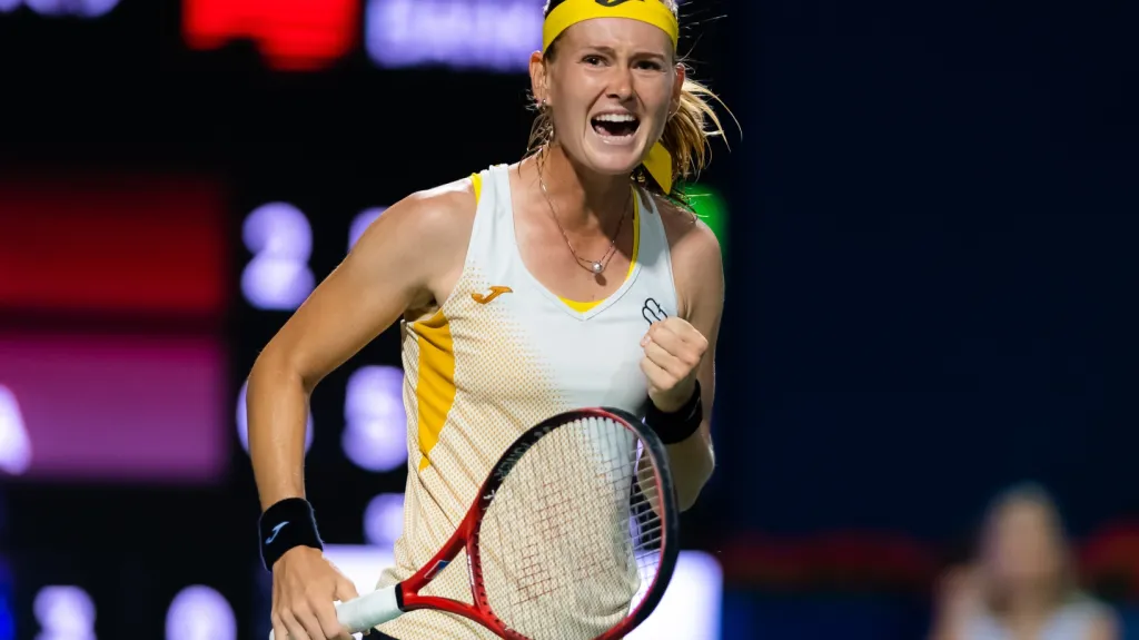Marie Bouzková se raduje z postupu na Rogers Cupu v Torontu