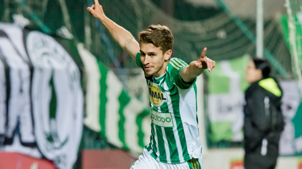 Dominik Mašek se raduje z gólu