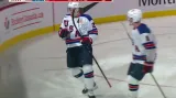 Gól v utkání USA - Kanada: McAvoy - 1:2 (24. min.)