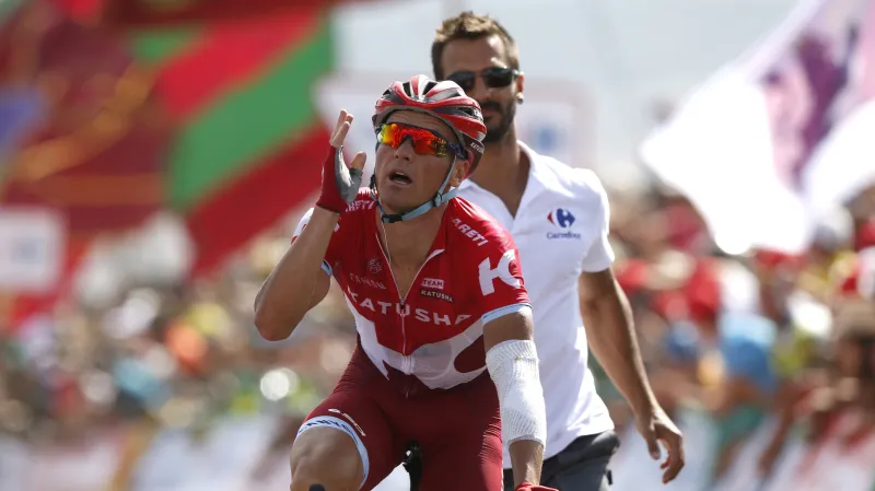 Vítěz osmé etapy Vuelty Rus Sergej Lagutin z Kaťuši